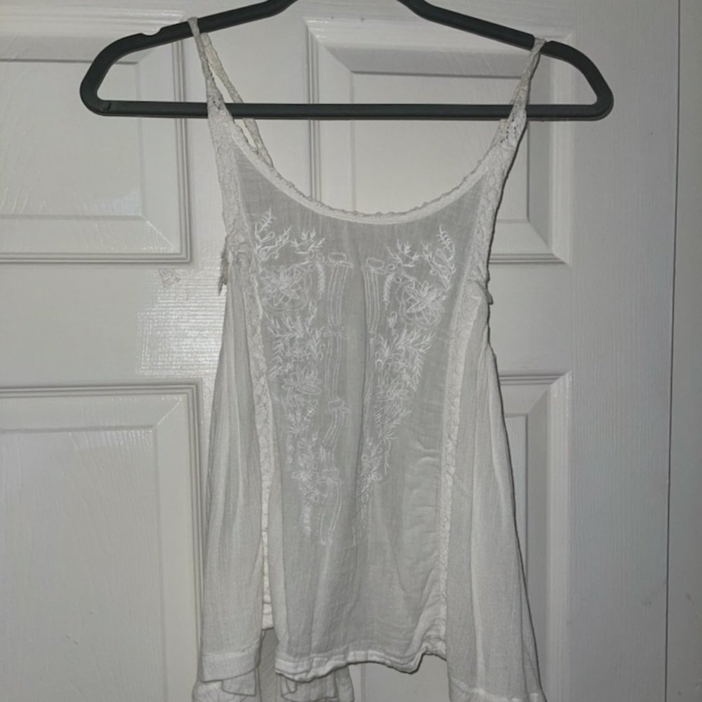 white floral summer tank